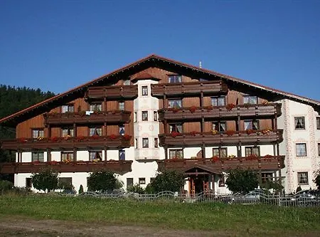 Alpejski Hotel 4*